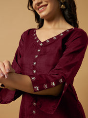 Matwali Embellished Silk Co-ord sets