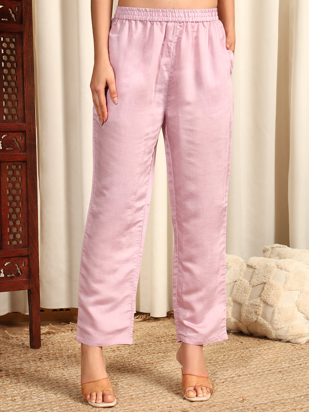 Women Floral Printed Straight Kurta With Trouser & Dupatta