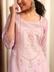 Women Floral Printed Straight Kurta With Trouser & Dupatta