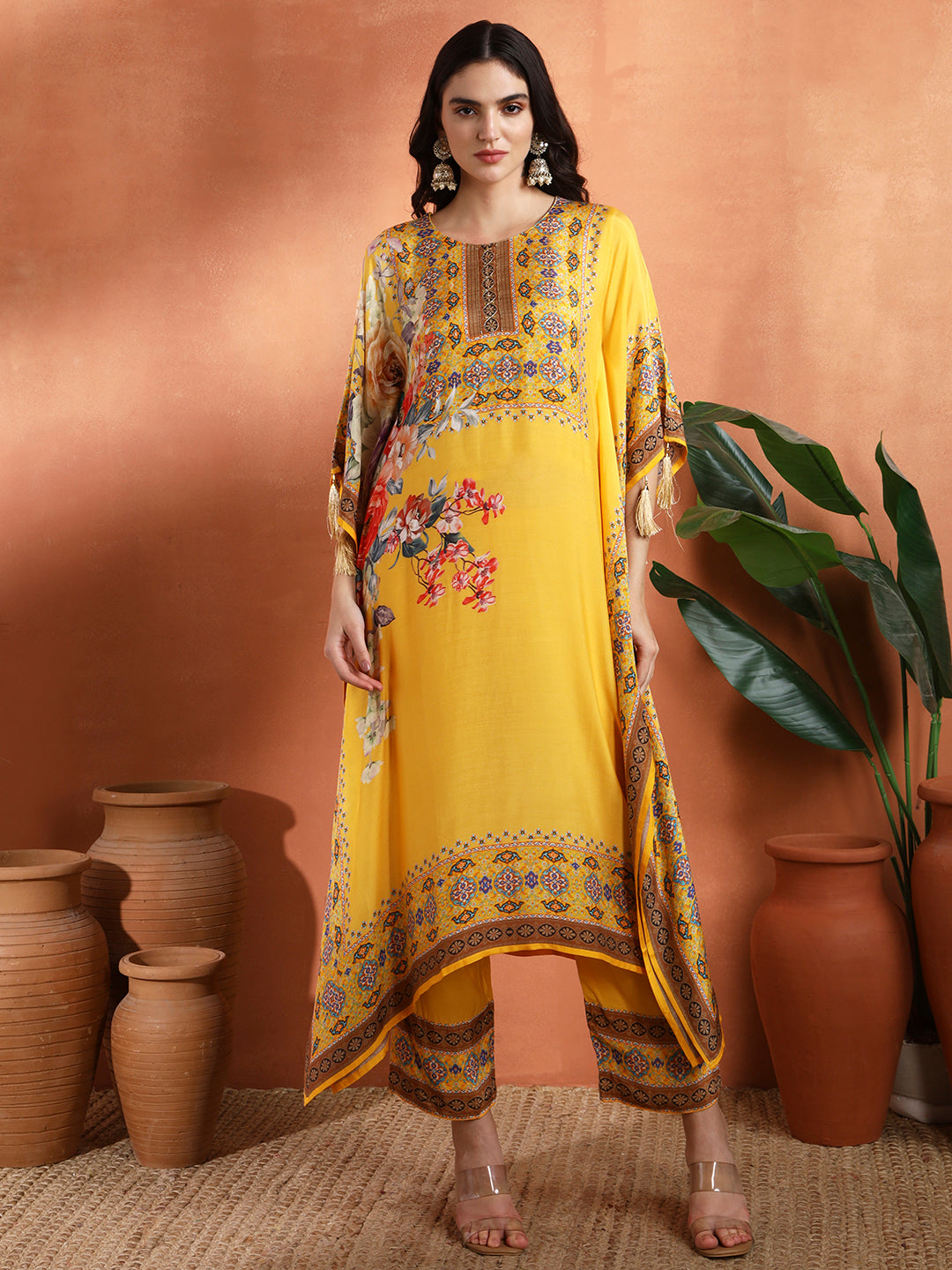 Women Floral Embroidered Kaftan Kurta with Trousers