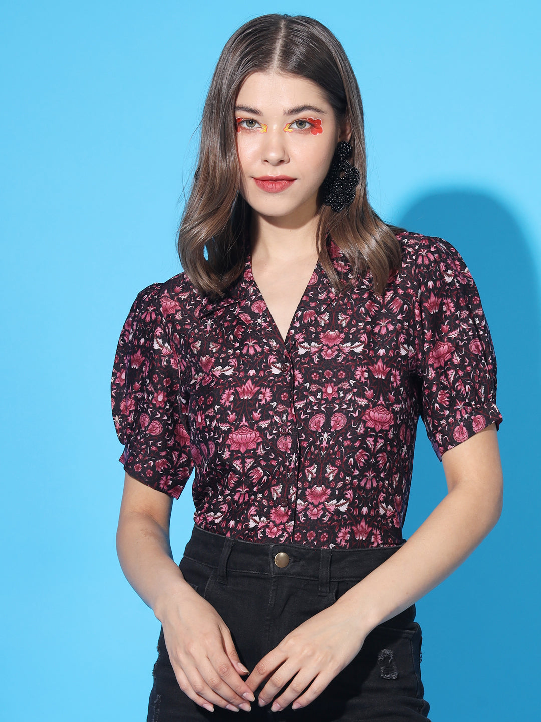 Women's V-Collar Floral Print Shirt with Short Sleeves