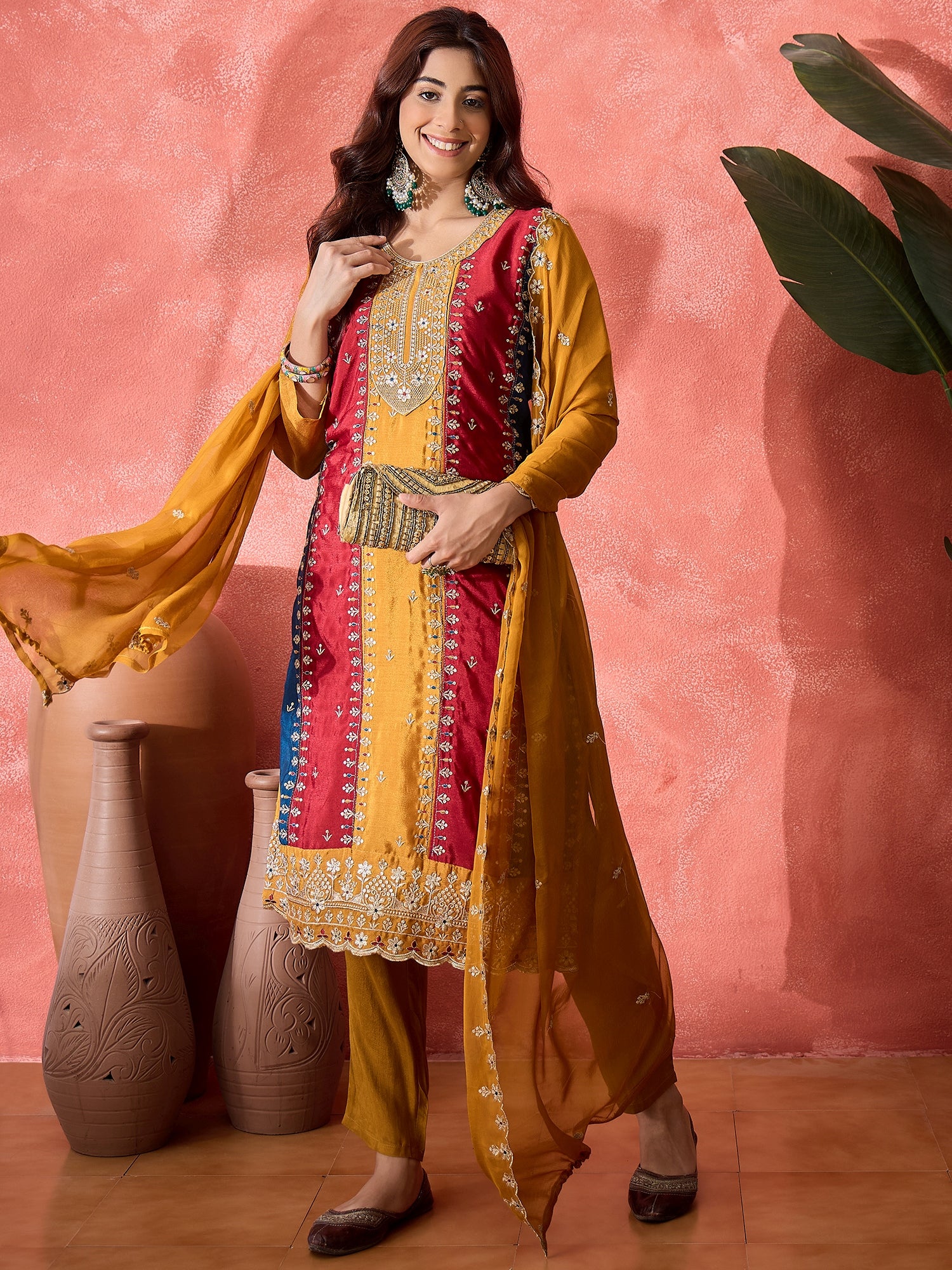 Women Women Ethnic Motifs Embroidered Straight Panelled Kurta with Trousers & Dupatta