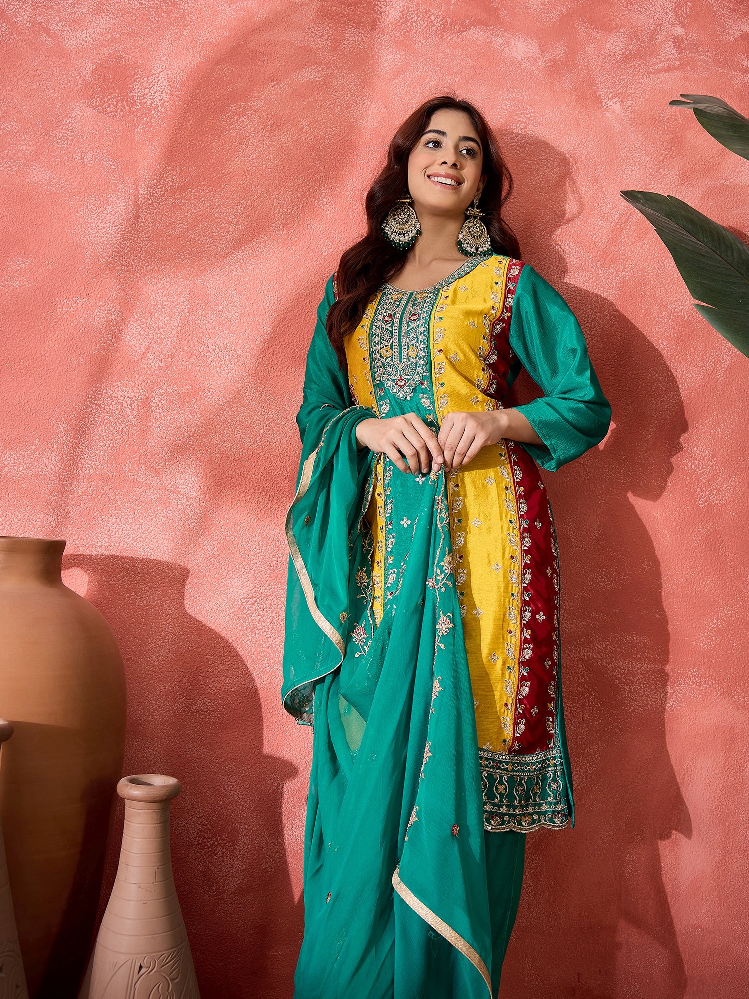 Women Women Ethnic Motifs Embroidered Straight Panelled Kurta with Trousers & Dupatta