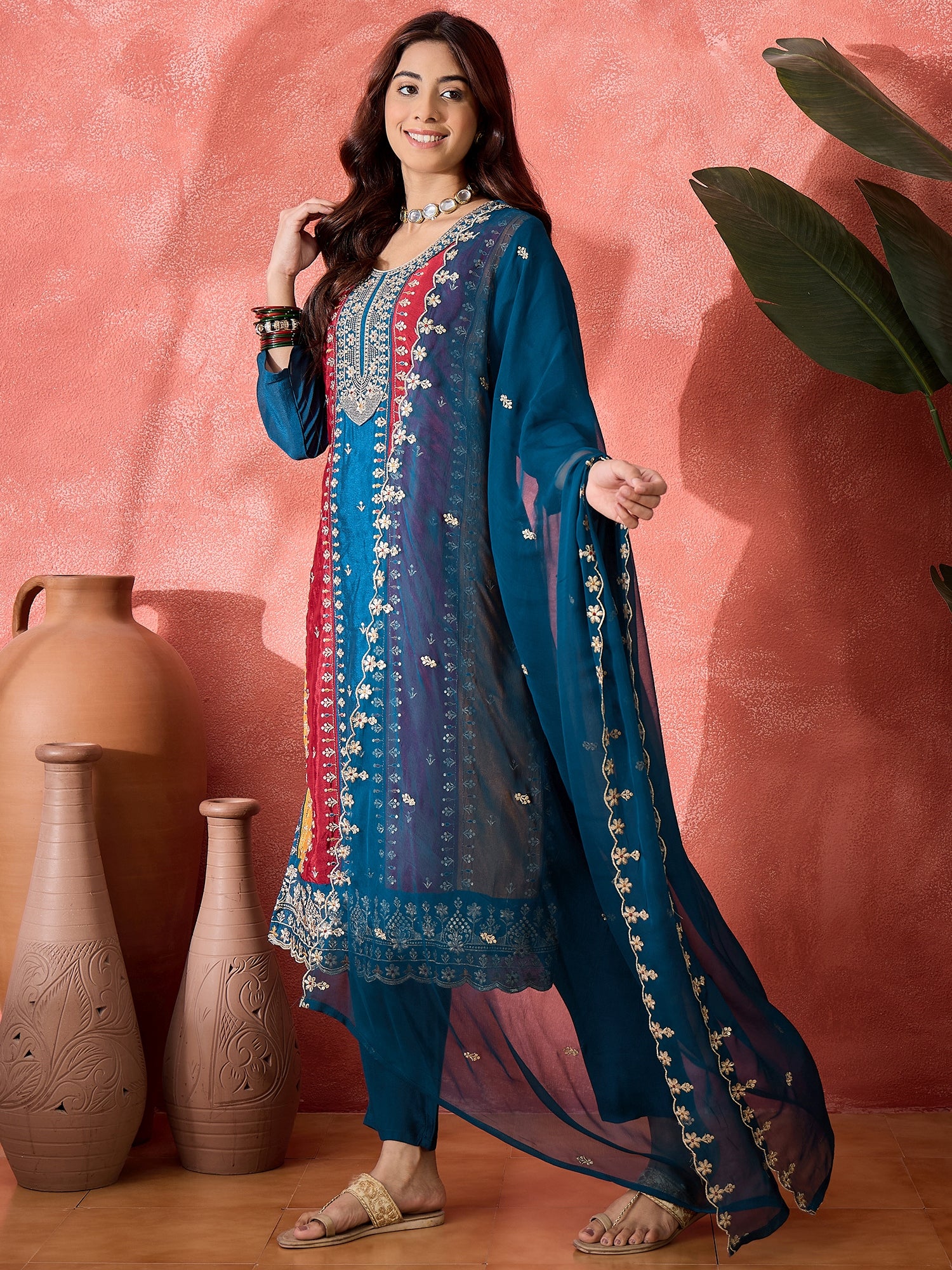 Women Women Ethnic Motifs Embroidered Straight Panelled Kurta with Trousers & Dupatta
